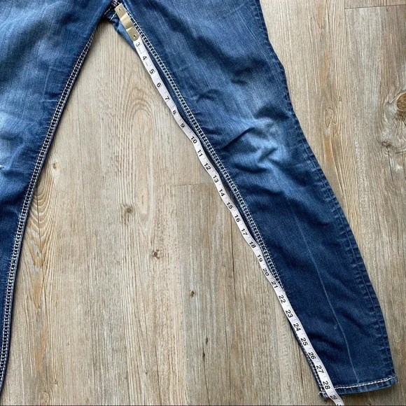 SILVER | Distressed  Suki Skinny Jeans - Picture 6 of 12